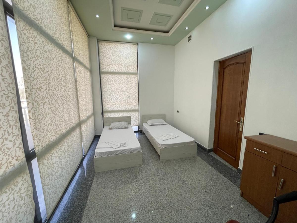 Joy Hotel Apartament Yerevan Exterior photo